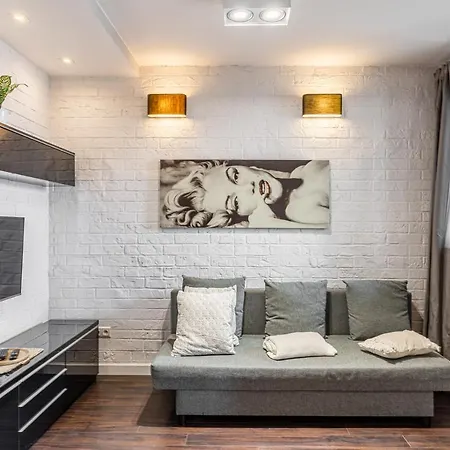 Spacious Studio Ac View Pokorna 2 Parking Варшава Екстер'єр фото