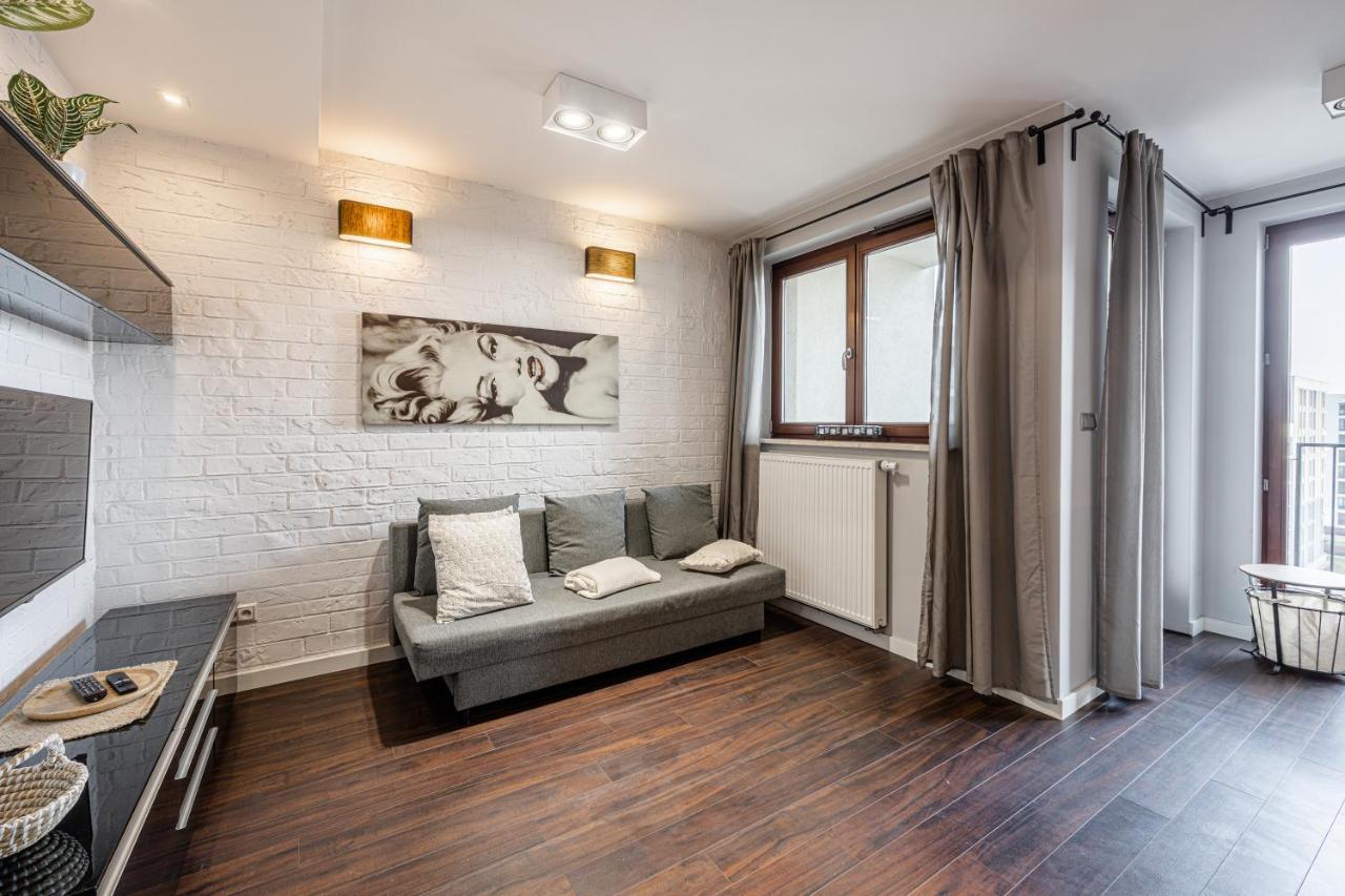 Spacious Ac View Pokorna 2 Parking Apartament Warszawa